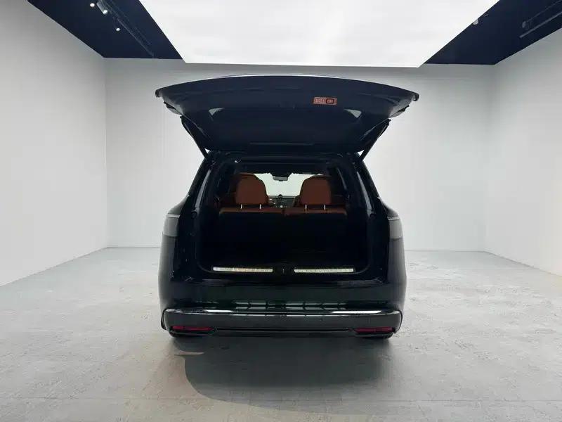 Wenjie M8 2025 Extended Range Ultra 6-Seat 4WD (192-line LiDAR) — миниатюра 20