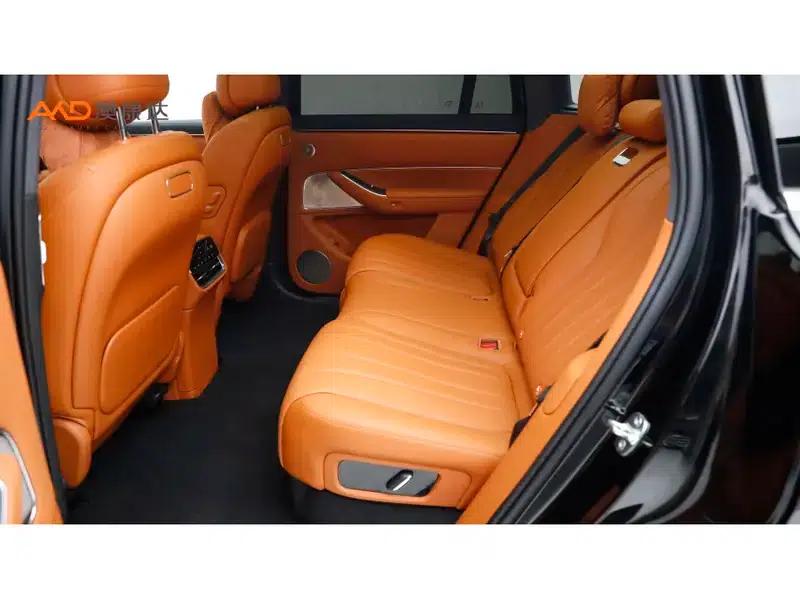 Wenjie M8 2025 Extended Range Max+ 5-Seat 4WD Version (192-line LiDAR) — миниатюра 10