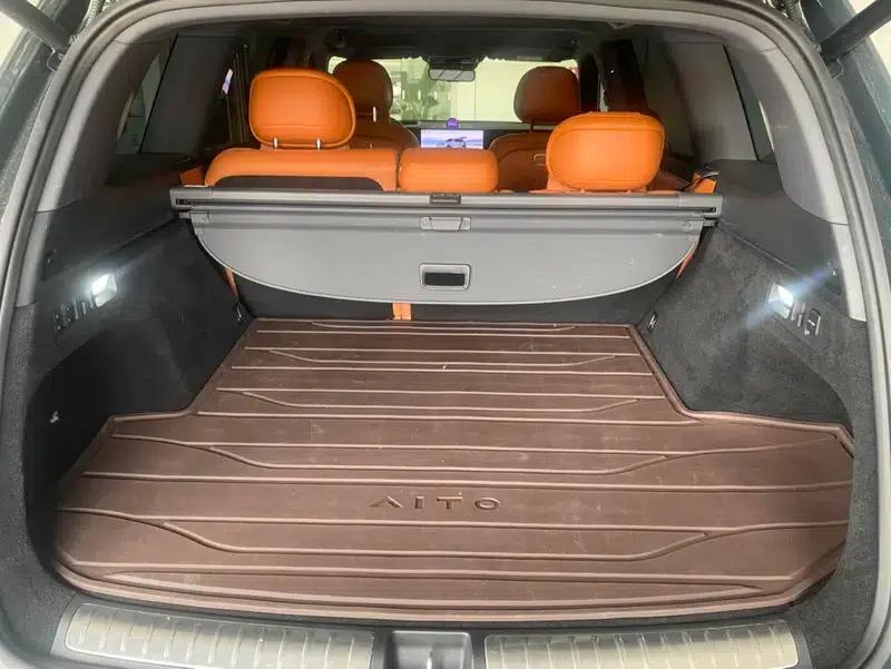 Wenjie M8 2025 Extended Range Ultra 5-Seat 4WD (192-line LiDAR) — миниатюра 9