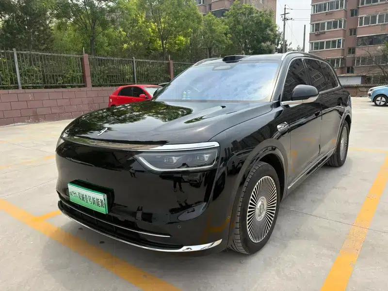 Wenjie M8 2025 Extended Range Max 5-Seat Version (192-line LiDAR) — миниатюра 1
