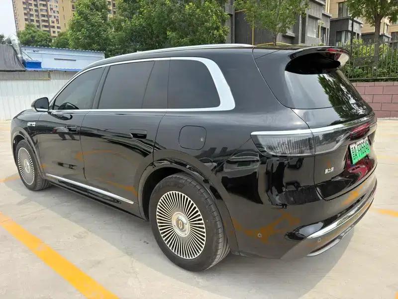 Wenjie M8 2025 Extended Range Max 5-Seat Version (192-line LiDAR) — миниатюра 4