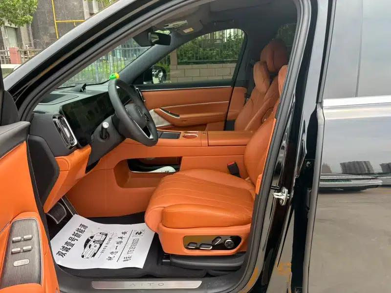 Wenjie M8 2025 Extended Range Max 5-Seat Version (192-line LiDAR) — миниатюра 8