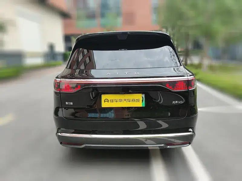 Wenjie M8 2025 Extended Range Ultra 5-Seat 4WD (192-line LiDAR) — миниатюра 5