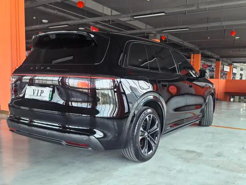 Wenjie M8 2025 Extended Range Ultra 5-Seat 4WD (192-line LiDAR) — миниатюра 6