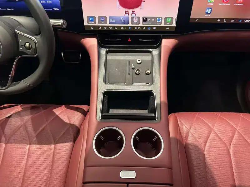 Wenjie M8 2025 Extended Range Ultra 5-Seat 4WD (192-line LiDAR) — миниатюра 21