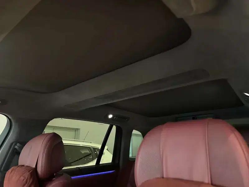 Wenjie M8 2025 Extended Range Ultra 5-Seat 4WD (192-line LiDAR) — миниатюра 29