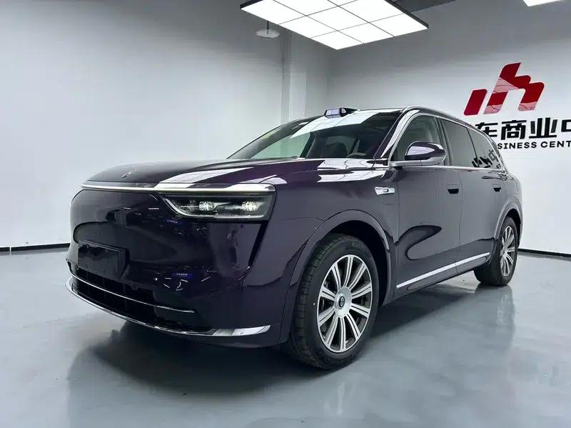 Wenjie M8 2025 Extended Range Max+ 6-Seat 4WD Version (192-line LiDAR) — миниатюра 1