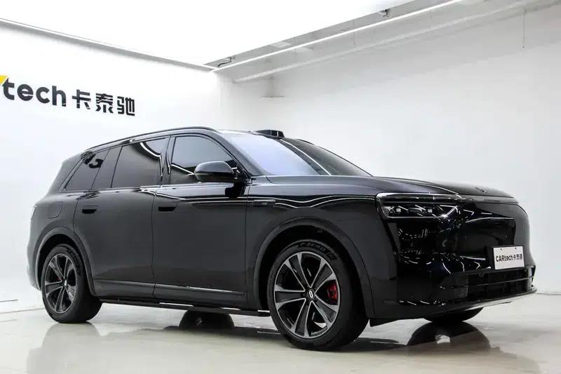 Wenjie M8 2025 Extended Range Ultra 5-Seat 4WD (192-line LiDAR) — миниатюра 3