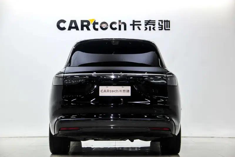 Wenjie M8 2025 Extended Range Ultra 5-Seat 4WD (192-line LiDAR) — миниатюра 5