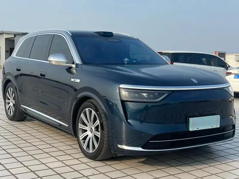 Wenjie M8 2025 Extended Range Ultra 6-Seat 4WD (192-line LiDAR) — миниатюра 3