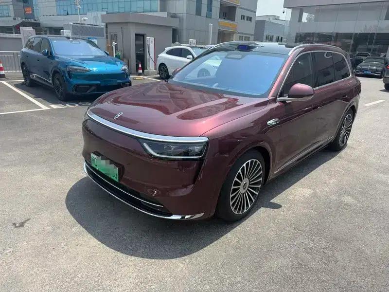 Wenjie M8 2025 Extended Range Ultra 5-Seat 4WD (192-line LiDAR) — миниатюра 1