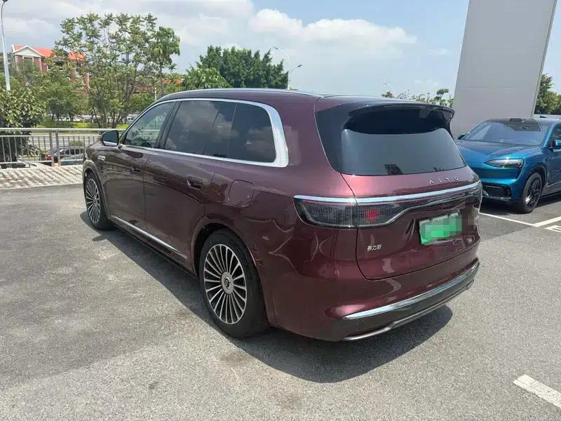 Wenjie M8 2025 Extended Range Ultra 5-Seat 4WD (192-line LiDAR) — миниатюра 4