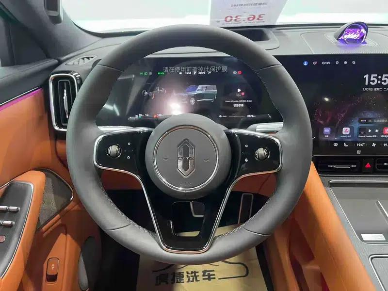 Wenjie M8 2025 Extended Range Max+ 5-Seat 4WD Version (192-line LiDAR) — миниатюра 9