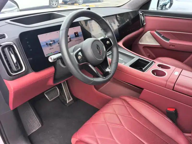 Wenjie M8 2025 Extended Range Ultra 6-Seat Version — миниатюра 6