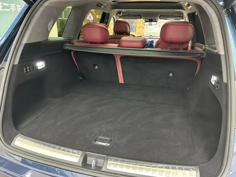 Wenjie M8 2025 Extended Range Ultra 5-Seat Version — миниатюра 18