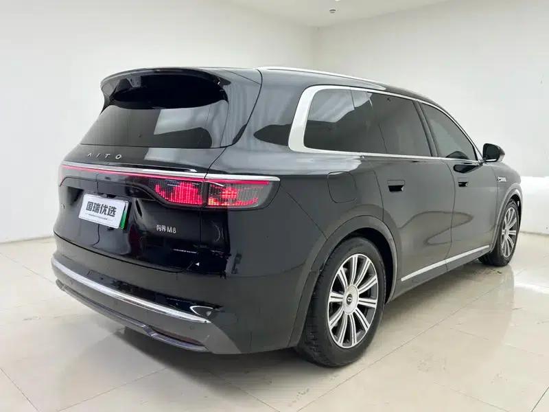 Wenjie M8 2025 Extended Range Max+ 6-Seat 4WD Version (192-line LiDAR) — миниатюра 6