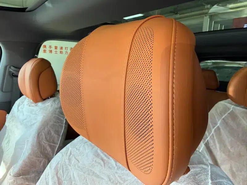Wenjie M8 2025 Pure Electric Max+ Six-Seat Four-Wheel Drive Version — миниатюра 19