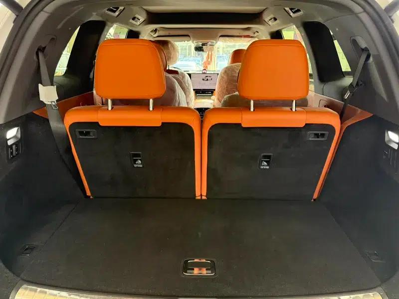 Wenjie M8 2025 Pure Electric Max+ Six-Seat Four-Wheel Drive Version — миниатюра 36