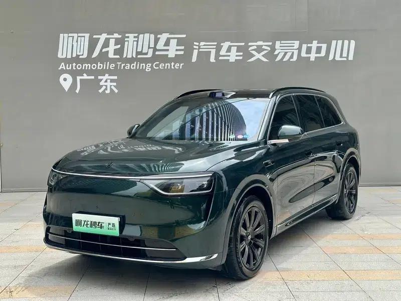 Wenjie M8 2025 Extended Range Max+ 5-Seat 4WD Version (192-line LiDAR) — миниатюра 1