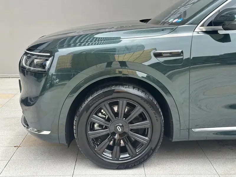 Wenjie M8 2025 Extended Range Max+ 5-Seat 4WD Version (192-line LiDAR) — миниатюра 6