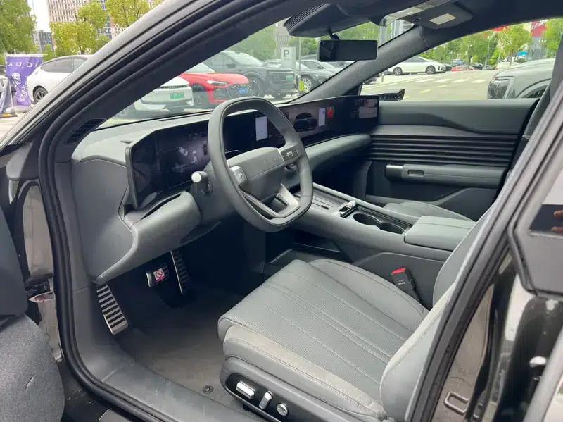Audi E5 Sportback 2026 Model: quattro Performance Edition — миниатюра 19