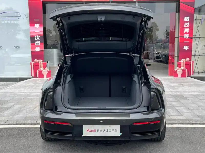 Audi E5 Sportback 2026 Model: quattro Performance Edition — миниатюра 23