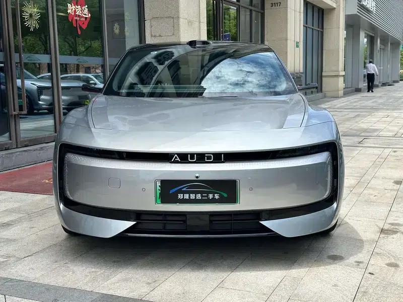 Audi E5 Sportback 2026 Model: quattro Performance Edition — миниатюра 2