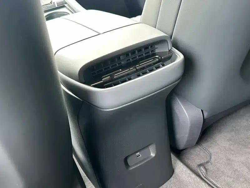 Audi E5 Sportback 2026 Model: quattro Performance Edition — миниатюра 14