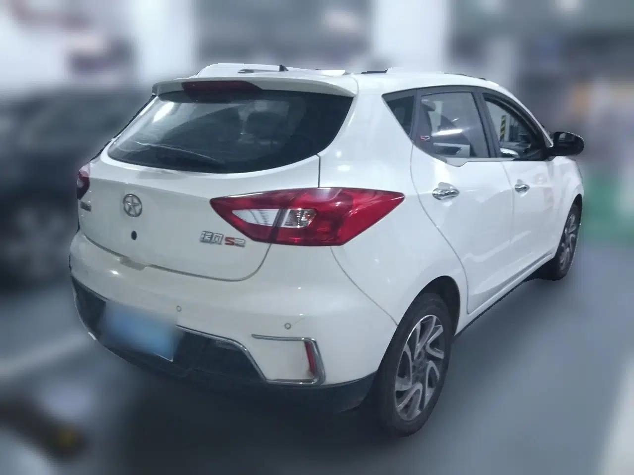 JAC Group Refine S2 2015 1.5L CVT Luxury Smart Version — миниатюра 6