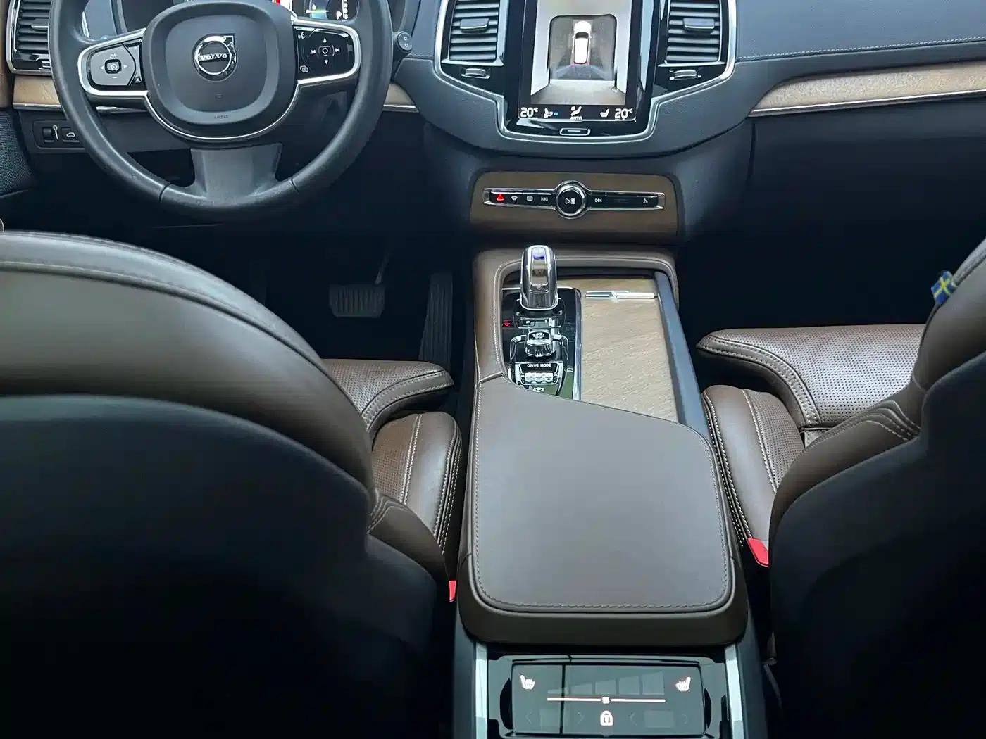 2018 Volvo XC90 Plug-in Hybrid E-Drive Hybrid T8 Inscription 7-Seater — миниатюра 6