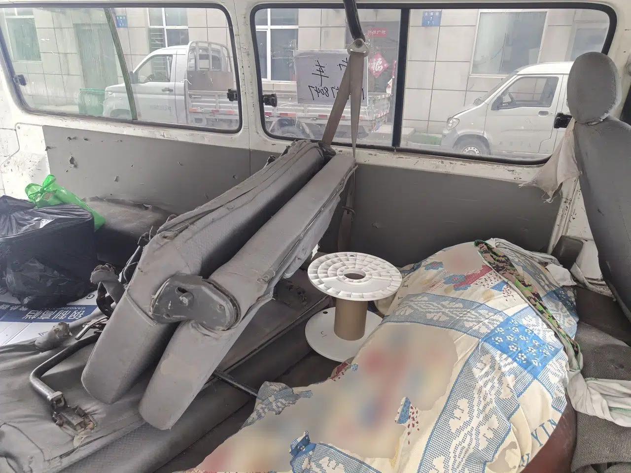 Jinbei Hiace 2011 2.0L 5th Generation Kuaiyunwang Luxury Edition 4G19 — миниатюра 17