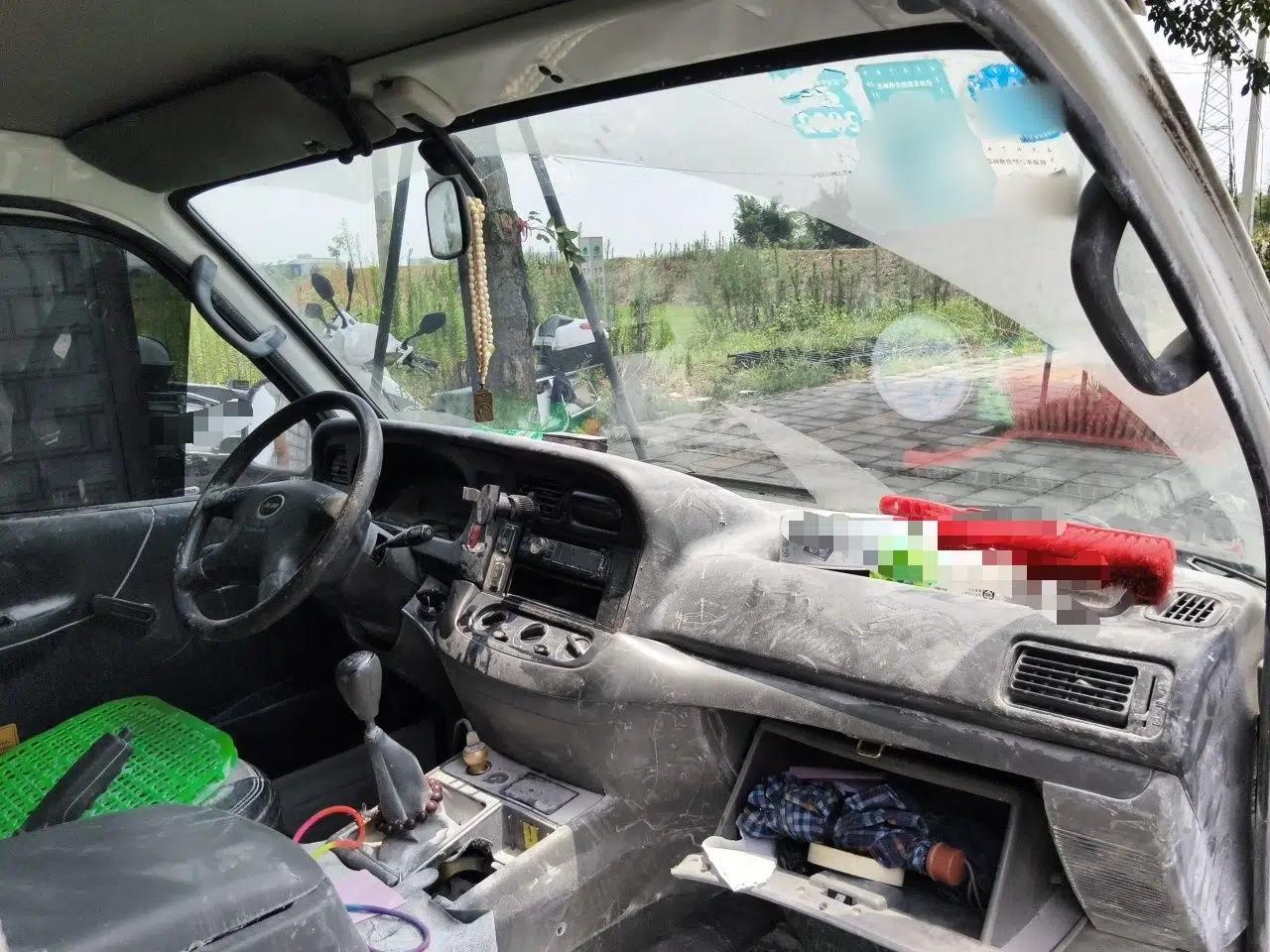 Jinbei Hiace 2011 2.0L Fifth-Generation Kuaiyunwang Standard Version 4G21B — миниатюра 9