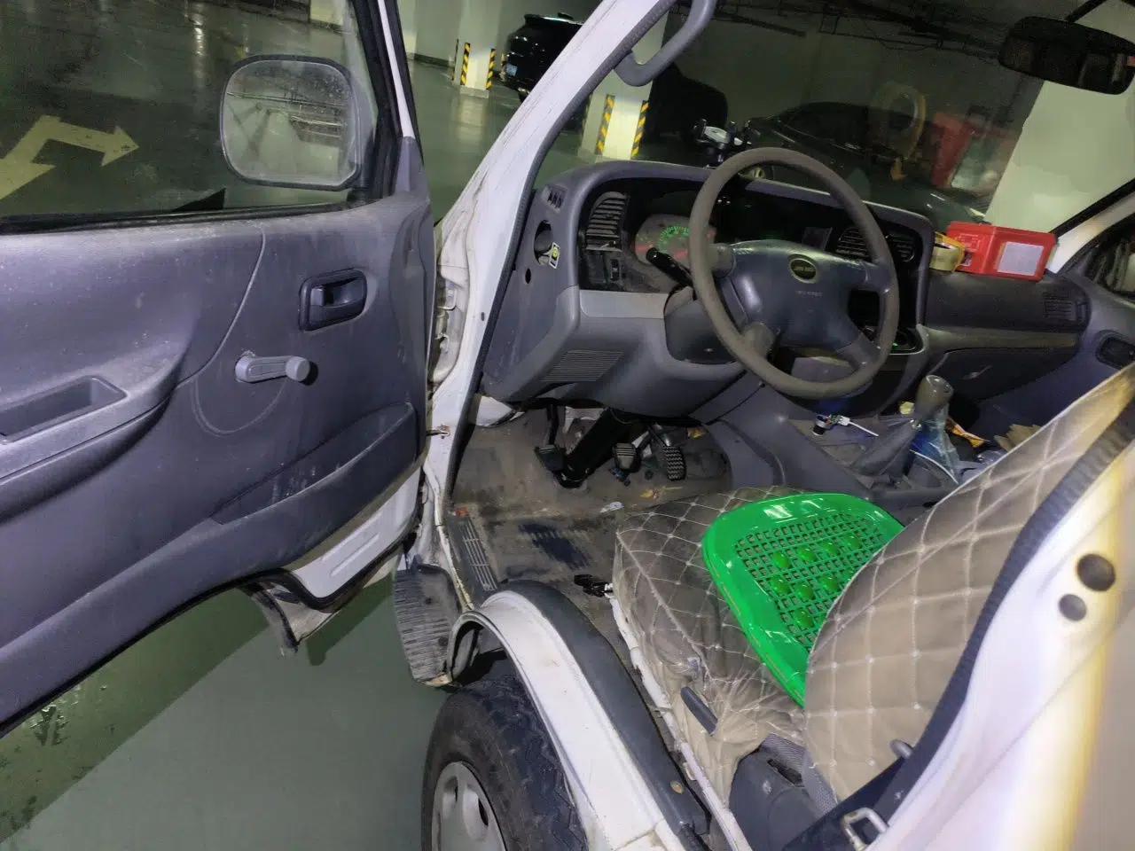 Jinbei Hiace 2018 2.0L Fifth-Generation Kuaiyun Luxury Standard Top 6-Seater V19S — миниатюра 16