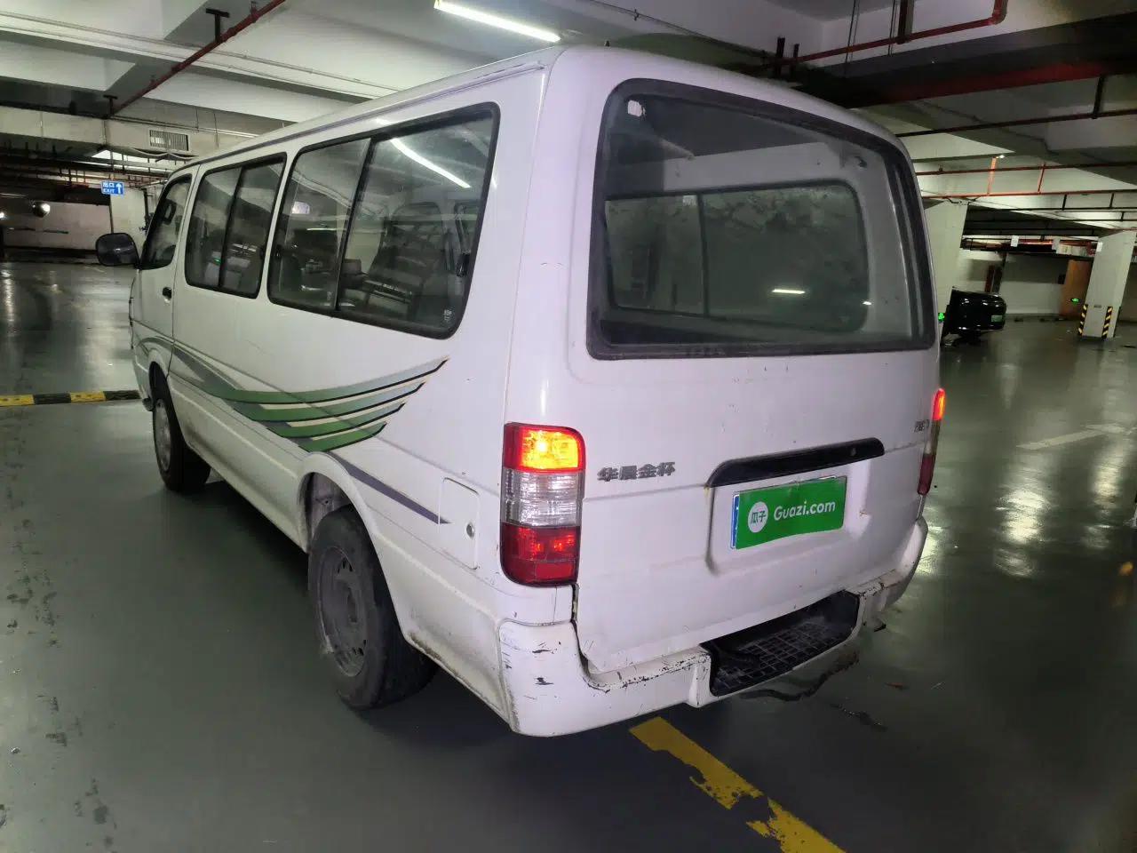 Jinbei Hiace 2018 2.0L Fifth-Generation Kuaiyun Luxury Standard Top 6-Seater V19S — миниатюра 4