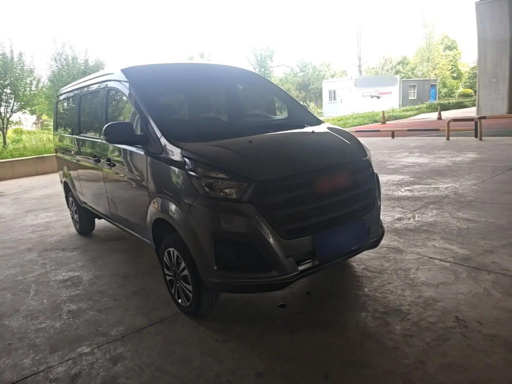 Jinbei Gold Hiace M Classic 2024 1.5L Engineering Lion Passenger Van 7 Seats — миниатюра 3