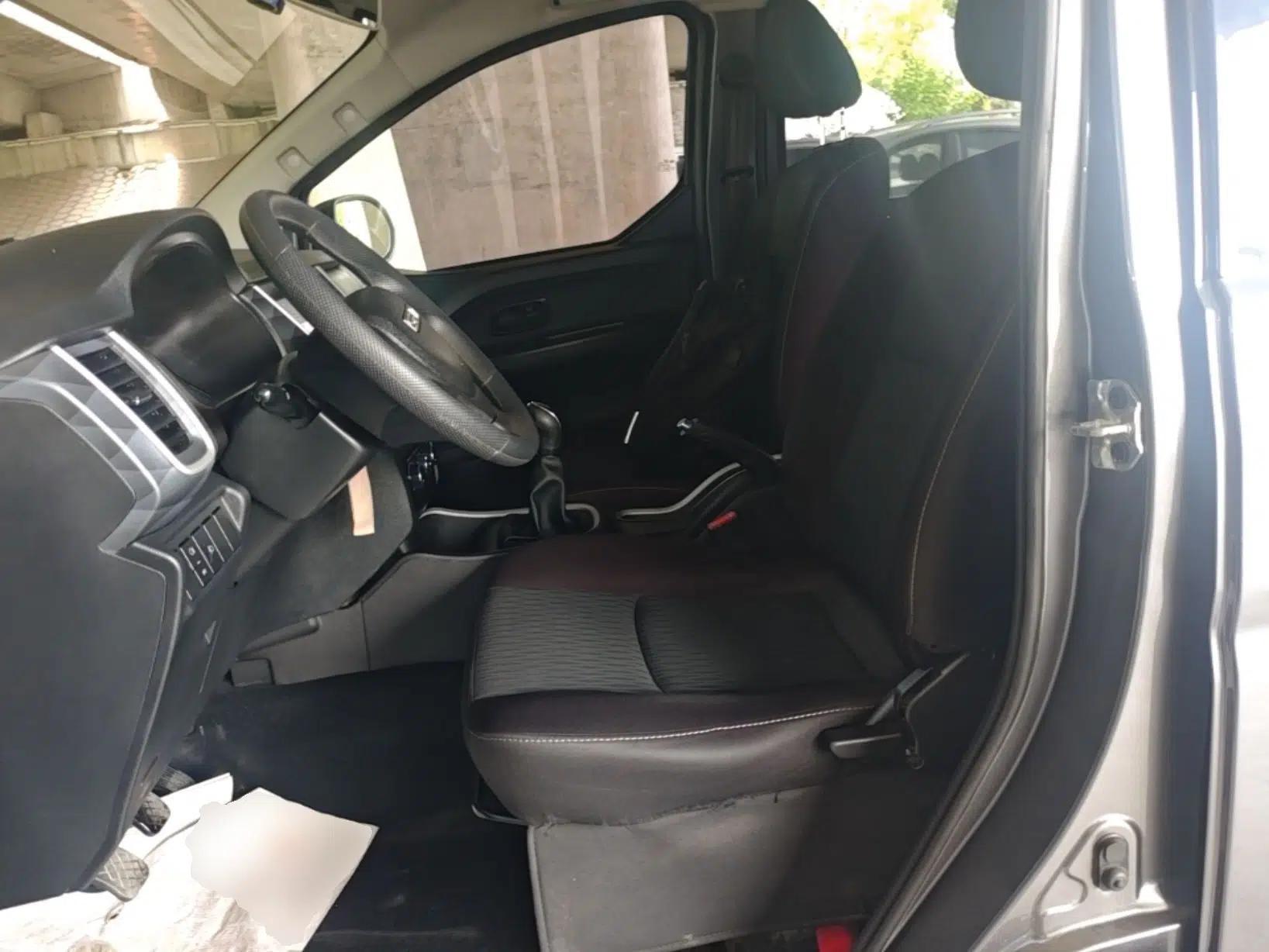 Jinbei Gold Hiace M Classic 2024 1.5L Engineering Lion Passenger Van 7 Seats — миниатюра 22