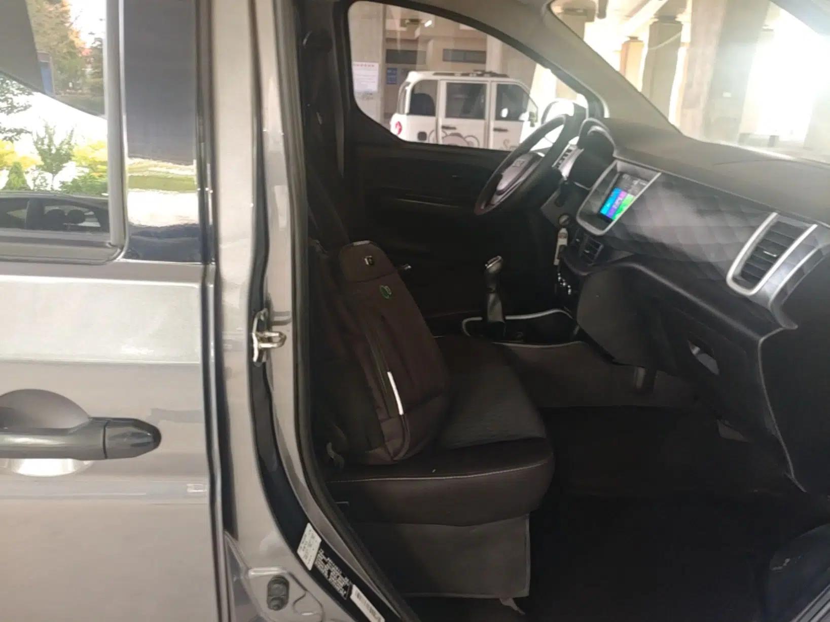 Jinbei Gold Hiace M Classic 2024 1.5L Engineering Lion Passenger Van 7 Seats — миниатюра 24