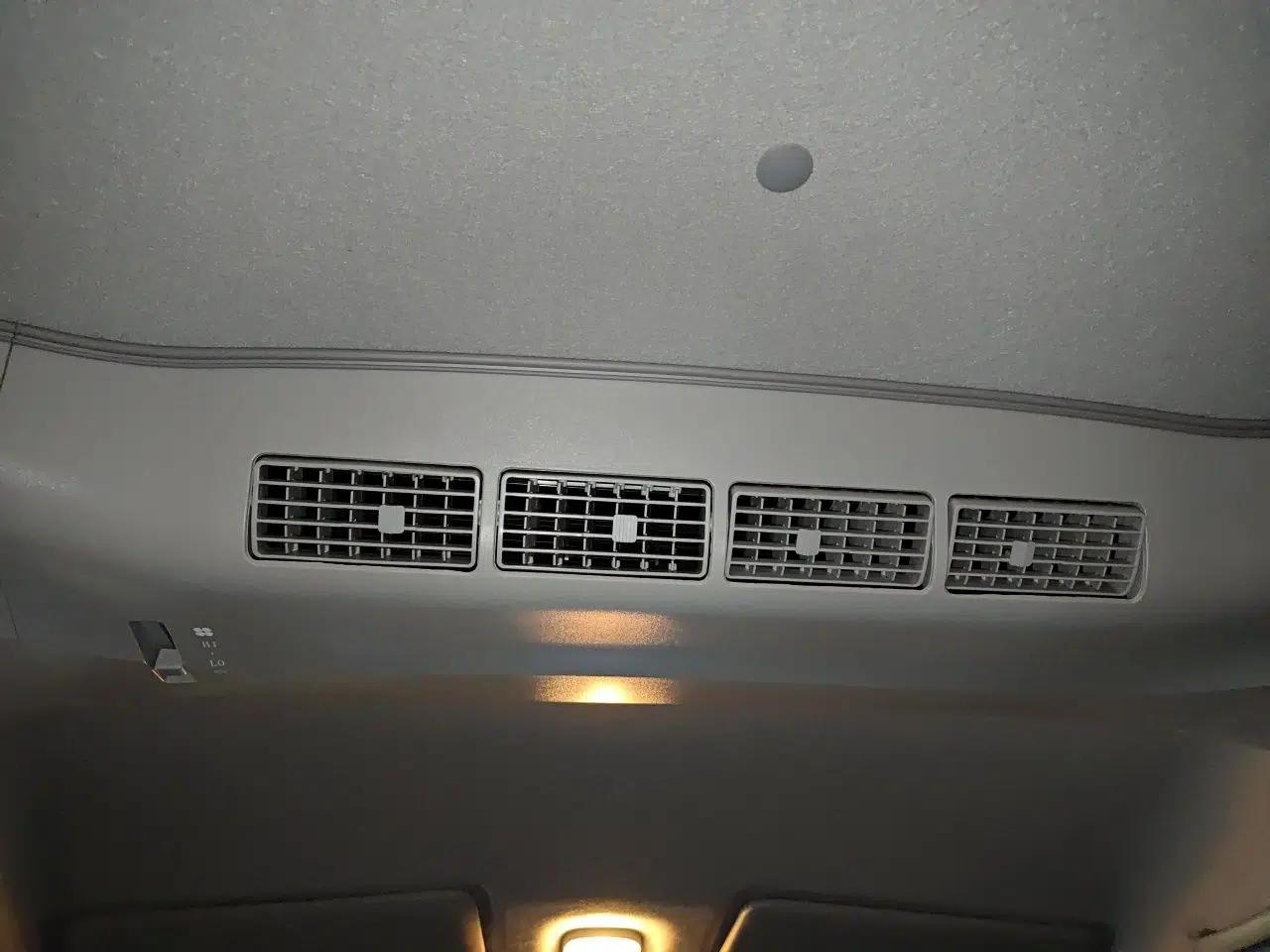 Jinbei Gold Hiace M Classic 2022 1.5L Travel Lion Passenger Van 6 Seats — миниатюра 18