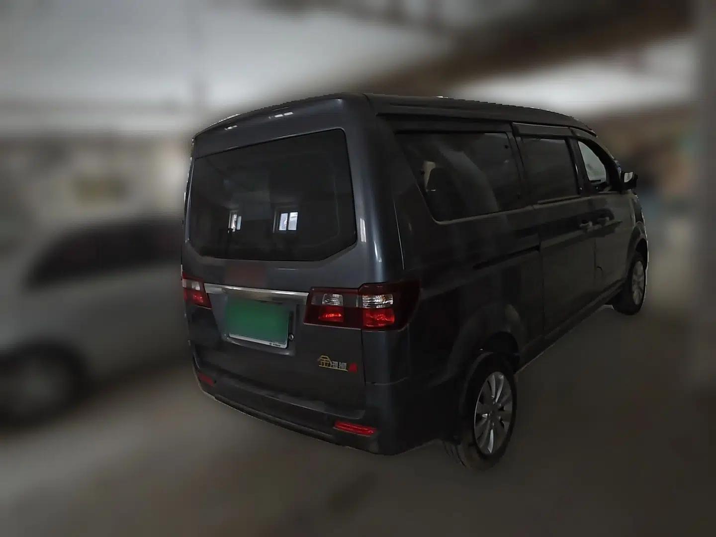 Jinbei Gold Hiace M Classic 2022 1.5L Travel Lion Passenger Van 6 Seats — миниатюра 6