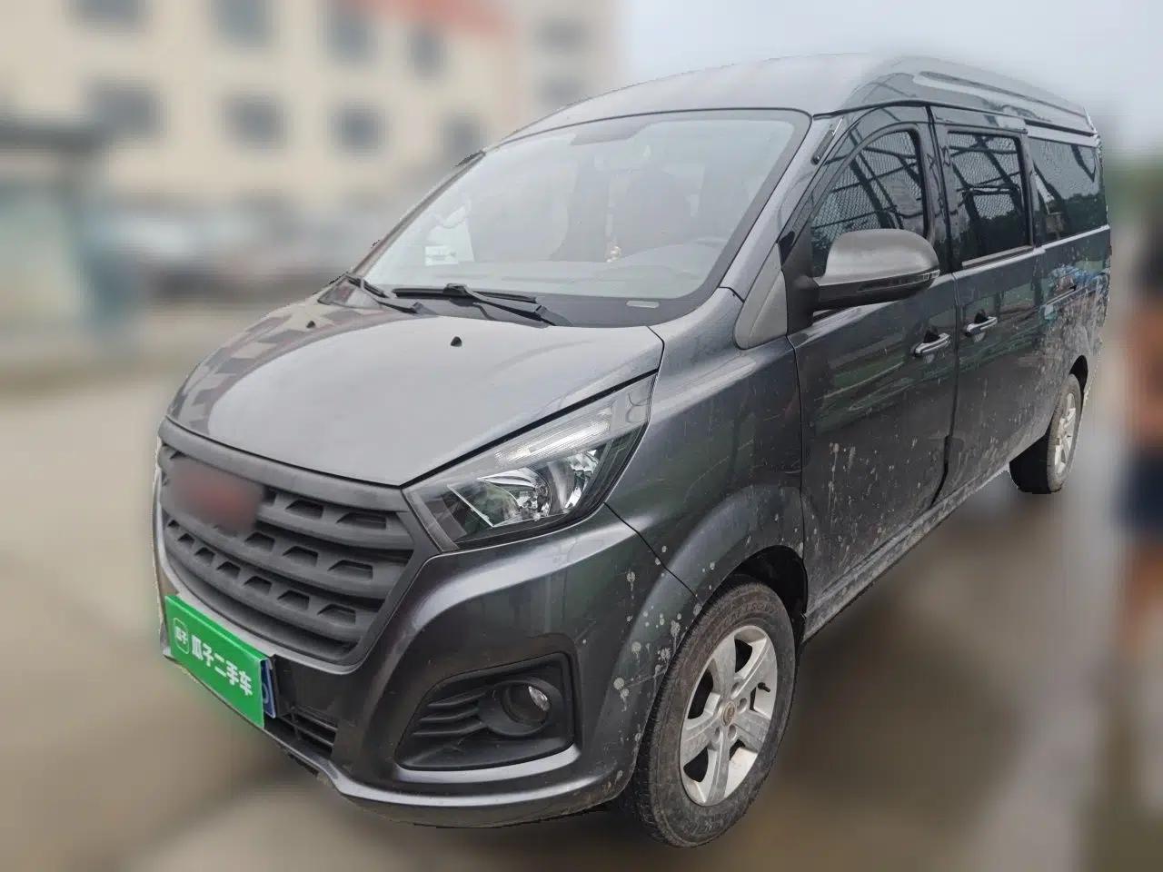 Jinbei Gold Hiace 2021 1.5L Passenger Van Travel Lion 6-Seater — миниатюра 1