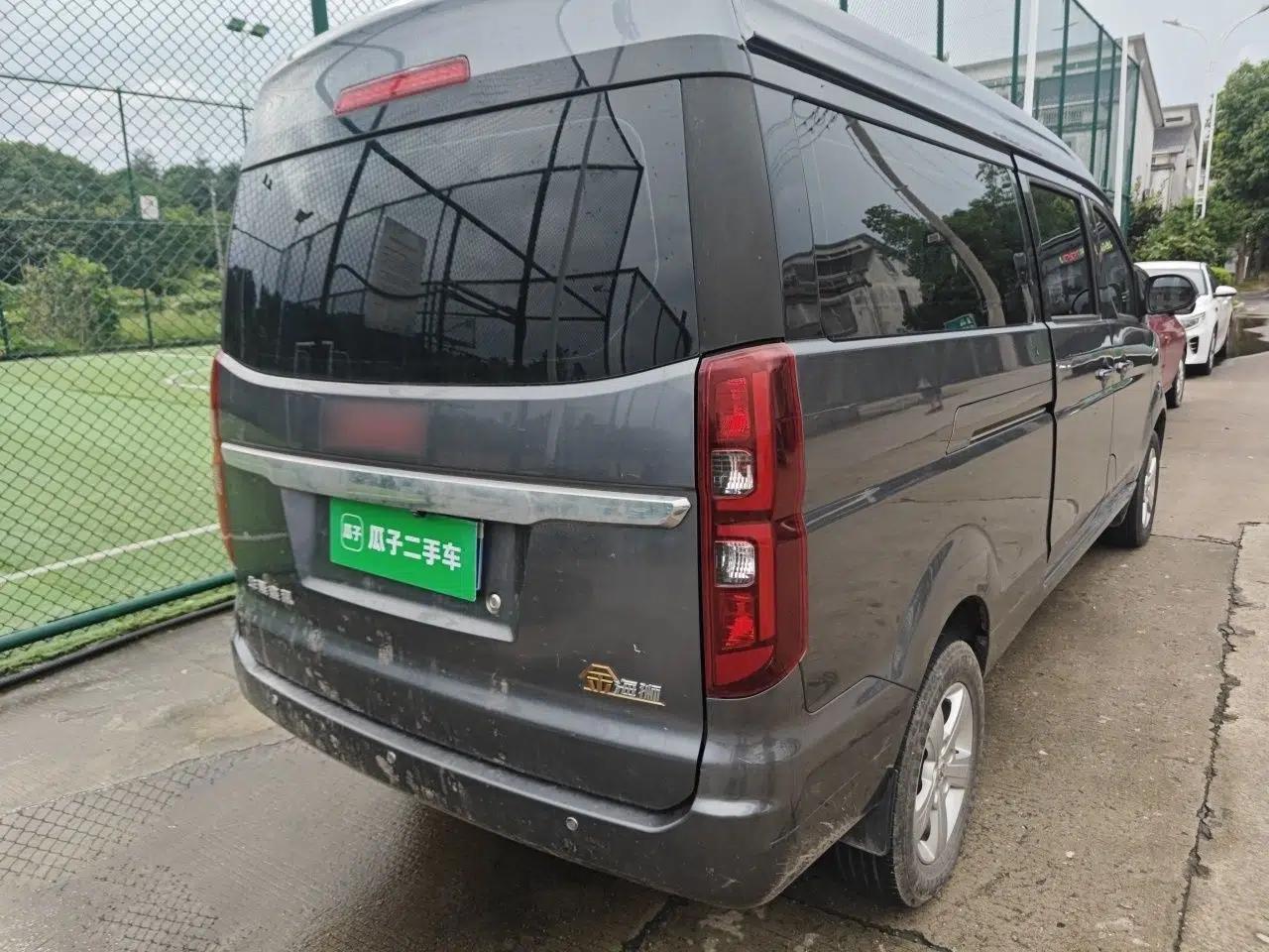 Jinbei Gold Hiace 2021 1.5L Passenger Van Travel Lion 6-Seater — миниатюра 4