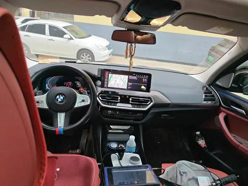 BMW X3 2023 xDrive30i Leading Edition M Sport Package — миниатюра 10