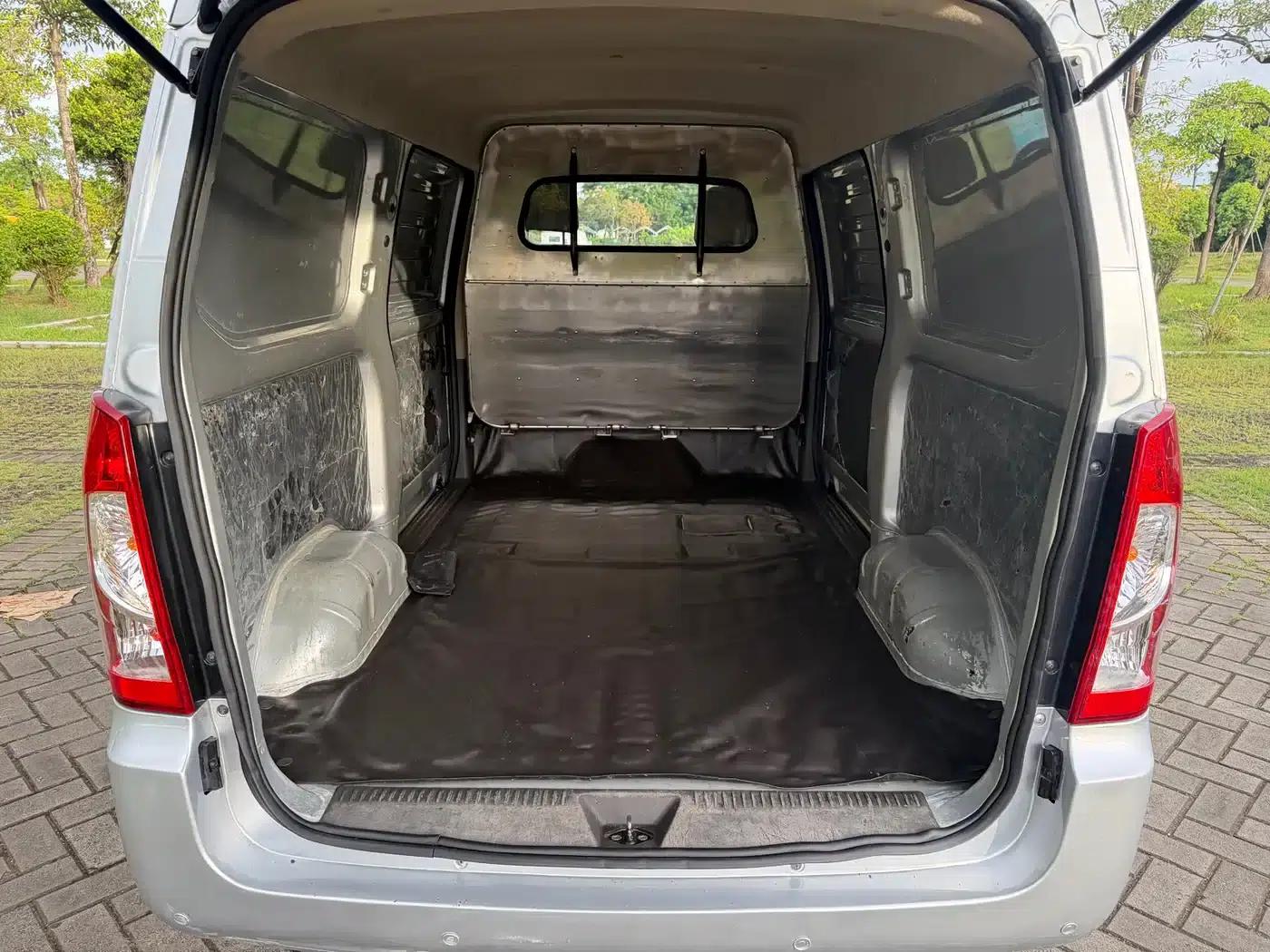 Wuling Rongguang S 2023 1.5L Basic 2-Seater with Closed Windows — миниатюра 8