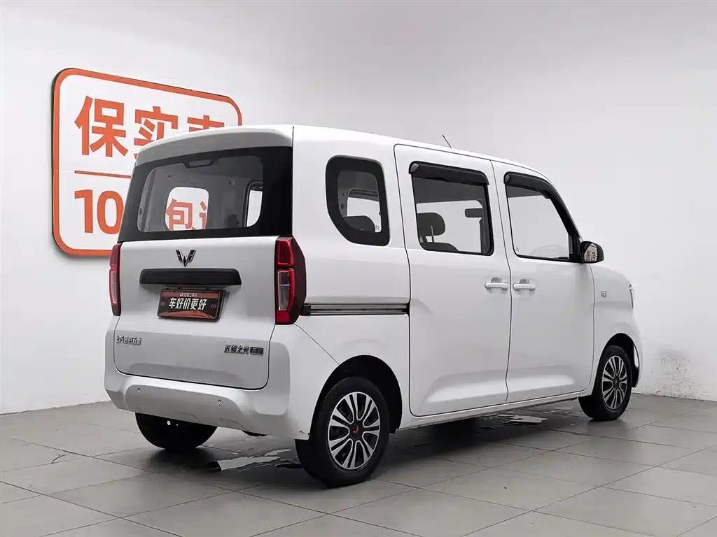 Wuling Sunshine New Energy 2025 Model 201km Standard Edition — миниатюра 2