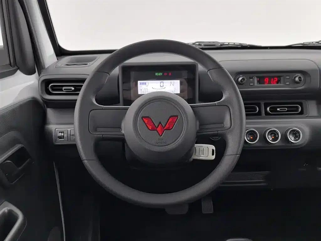 Wuling Sunshine New Energy 2025 Model 201km Standard Edition — миниатюра 11