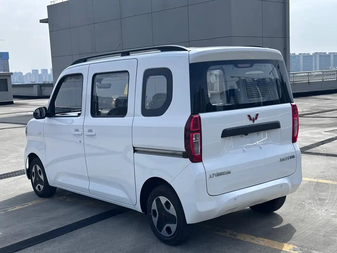 Wuling Sunshine New Energy 2025 Model 305km/h Progressive Edition — миниатюра 5