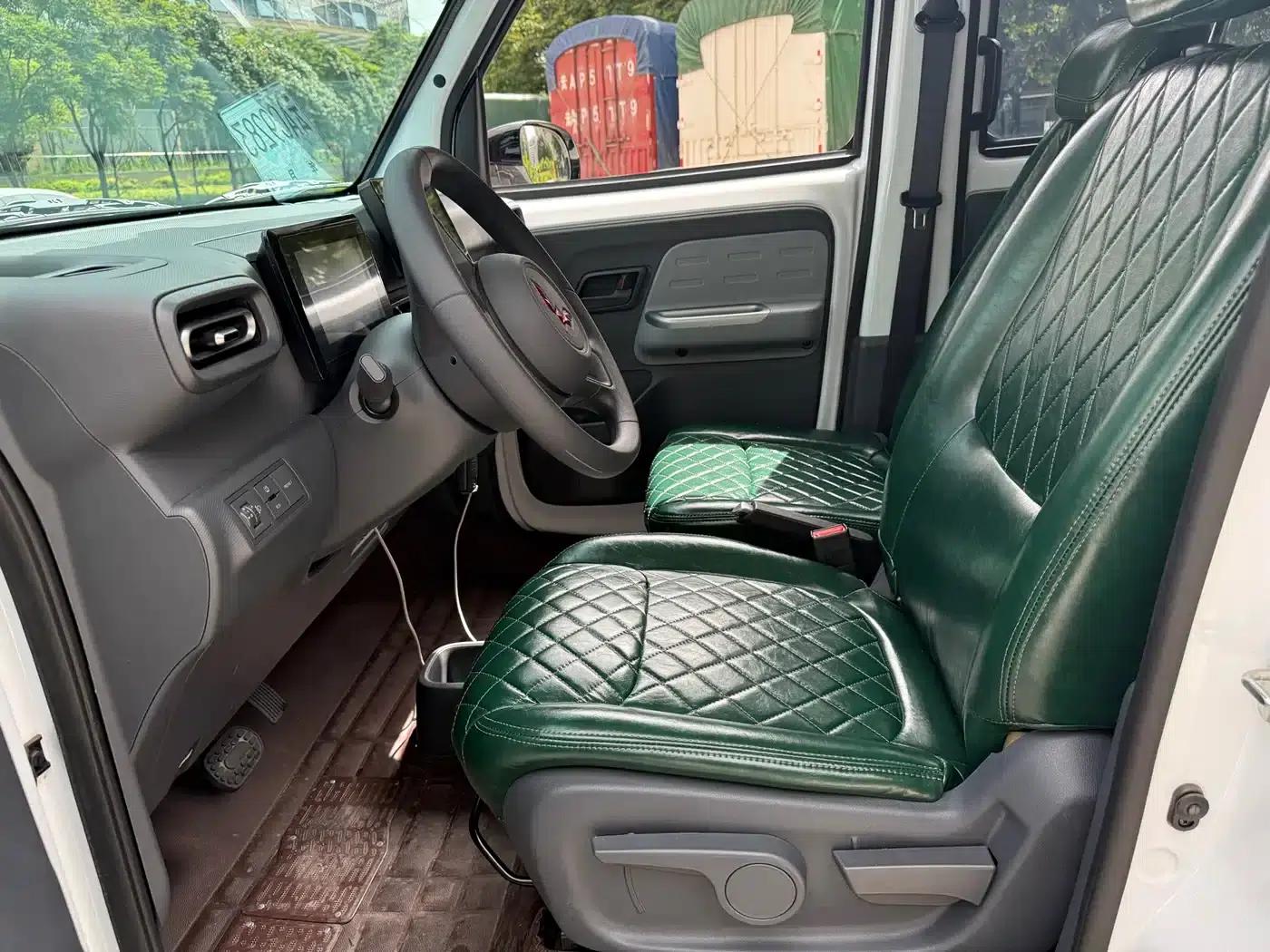 Wuling Sunshine New Energy 2025 Model 305km/h Progressive Edition — миниатюра 8