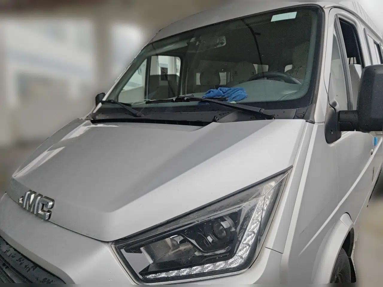 JMC Transit 2019 2.8T Commercial Version Short Wheelbase Mid-Roof 6-Seater China VI JX493 — миниатюра 1