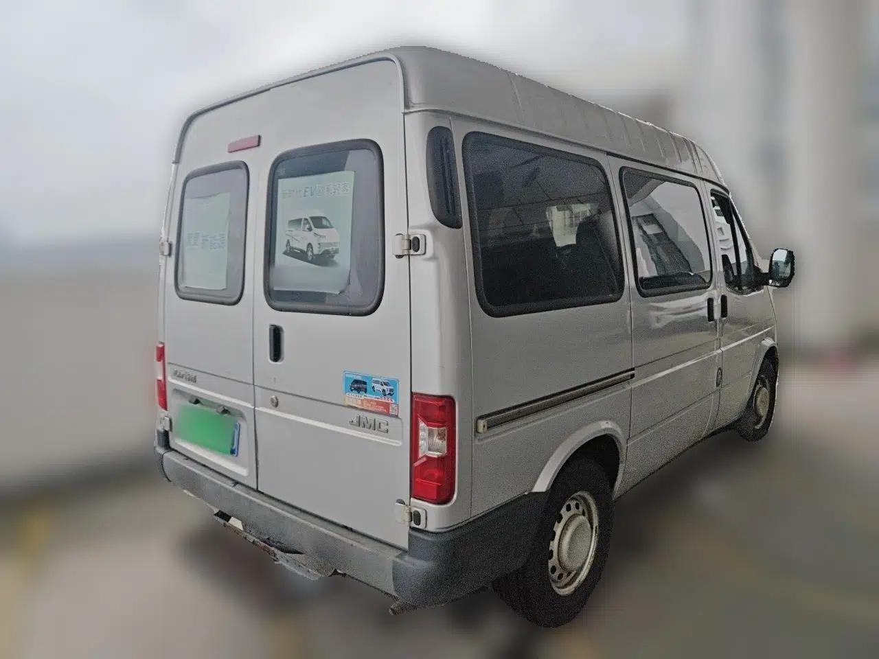 JMC Transit 2019 2.8T Commercial Version Short Wheelbase Mid-Roof 6-Seater China VI JX493 — миниатюра 6