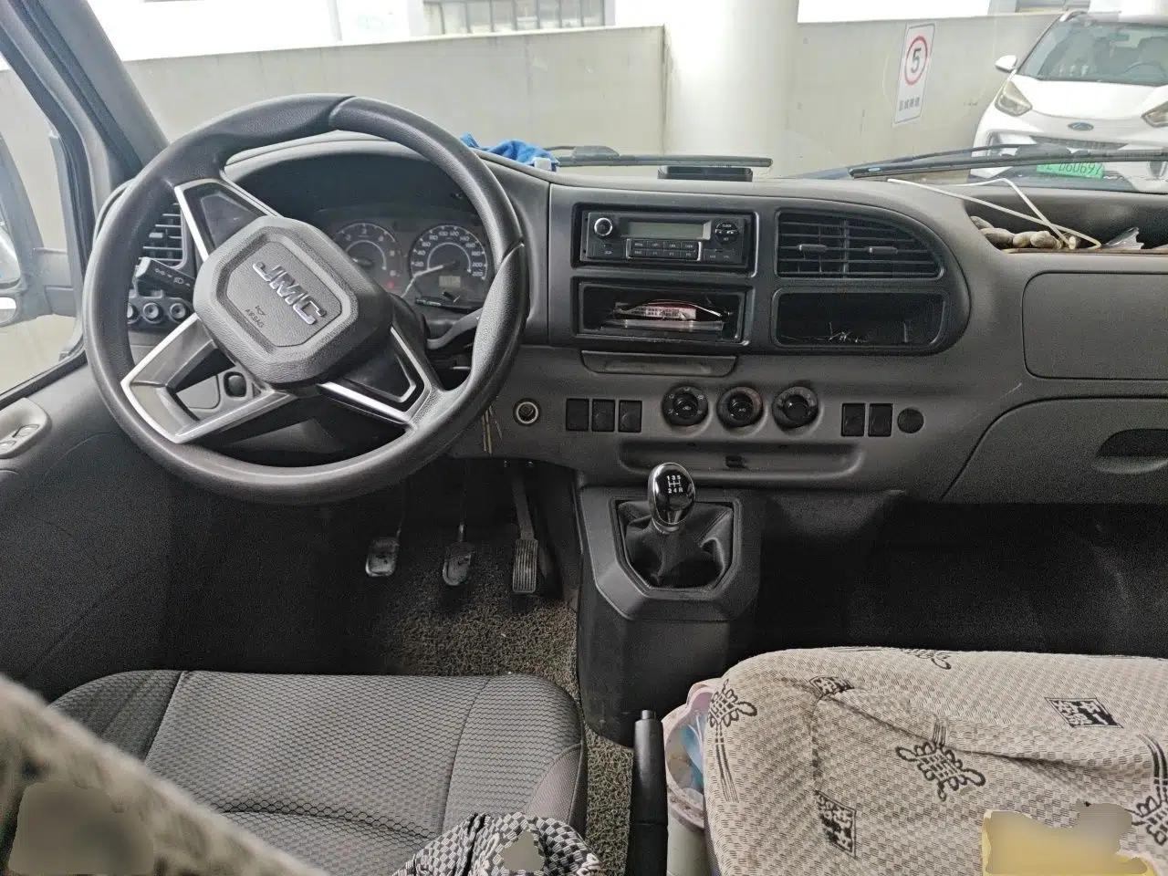 JMC Transit 2019 2.8T Commercial Version Short Wheelbase Mid-Roof 6-Seater China VI JX493 — миниатюра 9